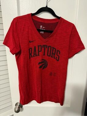 Nike Women's Red Toronto Raptors V‑Neck Tee with Black Graphics